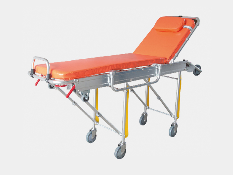 救護(hù)車折疊擔(dān)架